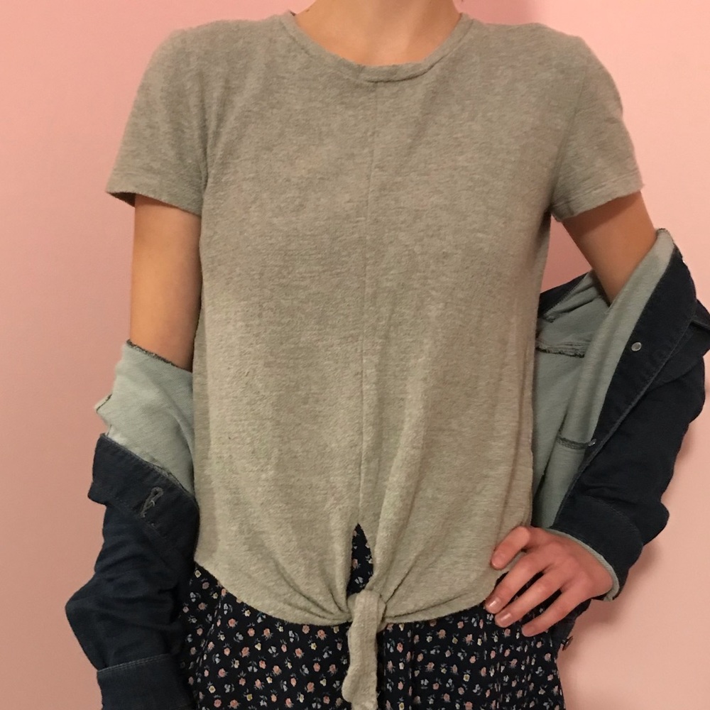 Madewell Gray Modern Tie Front Tee Back to School